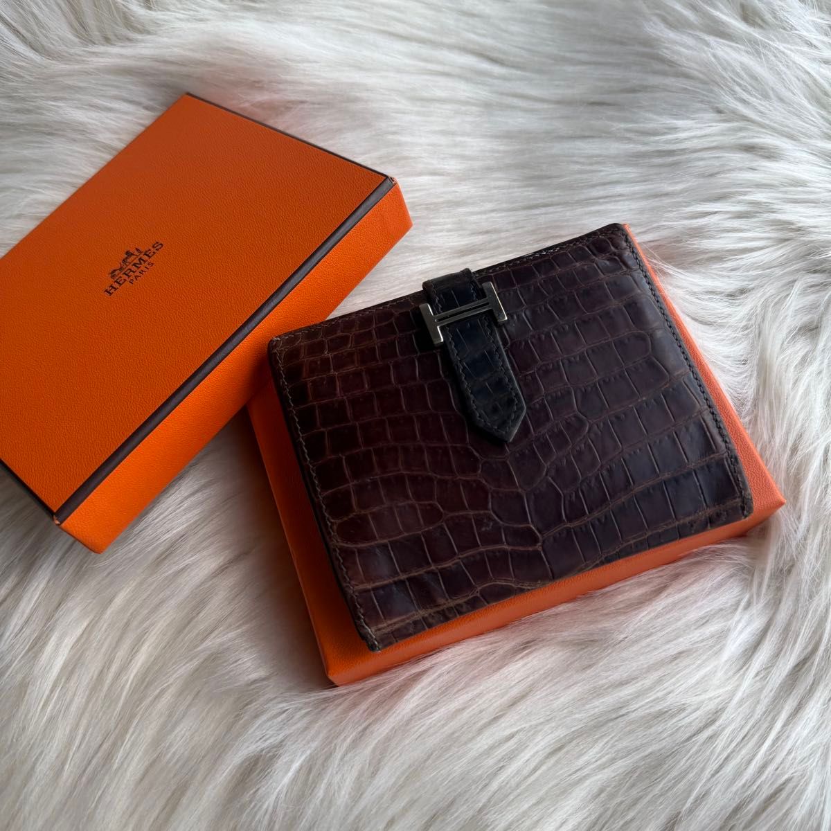 エルメス クロコ べアン コンパクト ウォレット 二つ折り財布 K刻印 エルメス クロコ べアン コンパクト ウォレット 二つ折り財布 K刻印