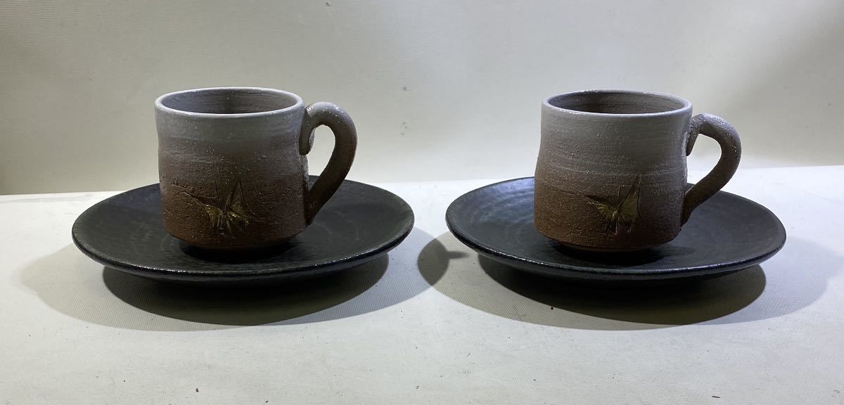 加藤鈔作 蝶文コーヒー皿付き ニ客 共箱 西とA 陶芸 | rcacancun.gob.mx