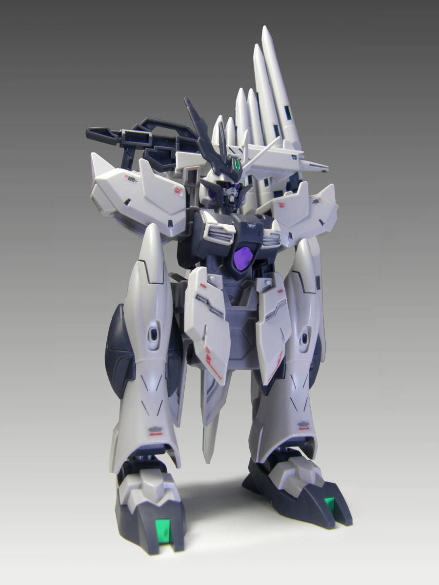 HGBD 1/144 フェイクνガンダム【 塗装完成品 】 / ガンダム HGBD 1/144 フェイクνガンダム【 塗装完成品 】 / ガンダム