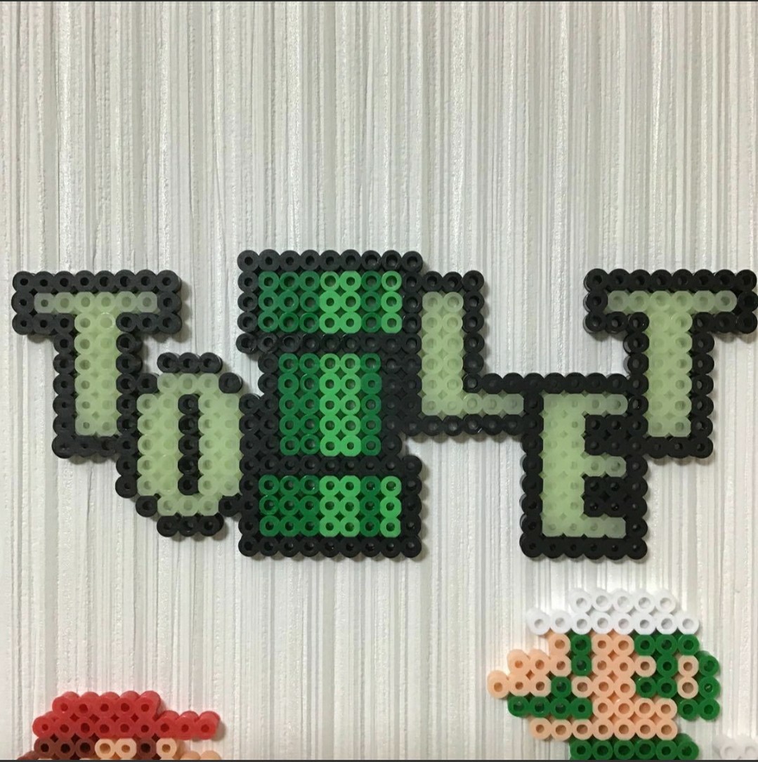 Paypayフリマ ハンドメイド アイロンビーズ マリオ トイレプレート Paypayフリマ ハンドメイド アイロンビーズ マリオ トイレプレート