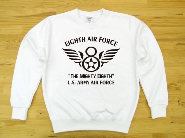 8th AIR FORCE 白 9.7oz トレーナー 黒 XL スウェット U.S. ARMY AIR FORCE the mighty eighth_白（黒色プリント）