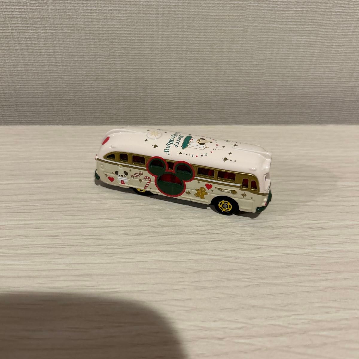 トミカディズニーリゾートクルーザーリルリンリンディズニークリスマス