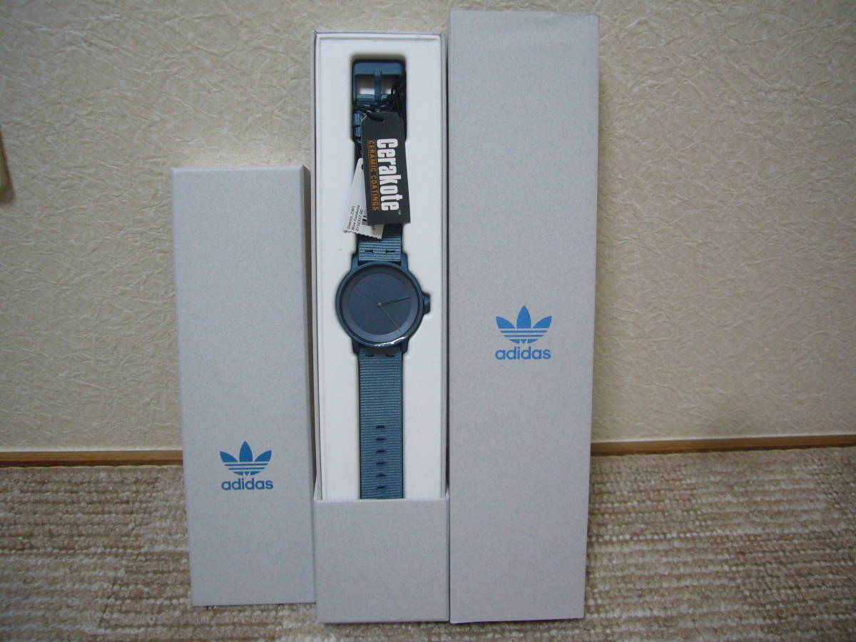  Adidas наручные часы CK3132 обычная цена 22000 иен 