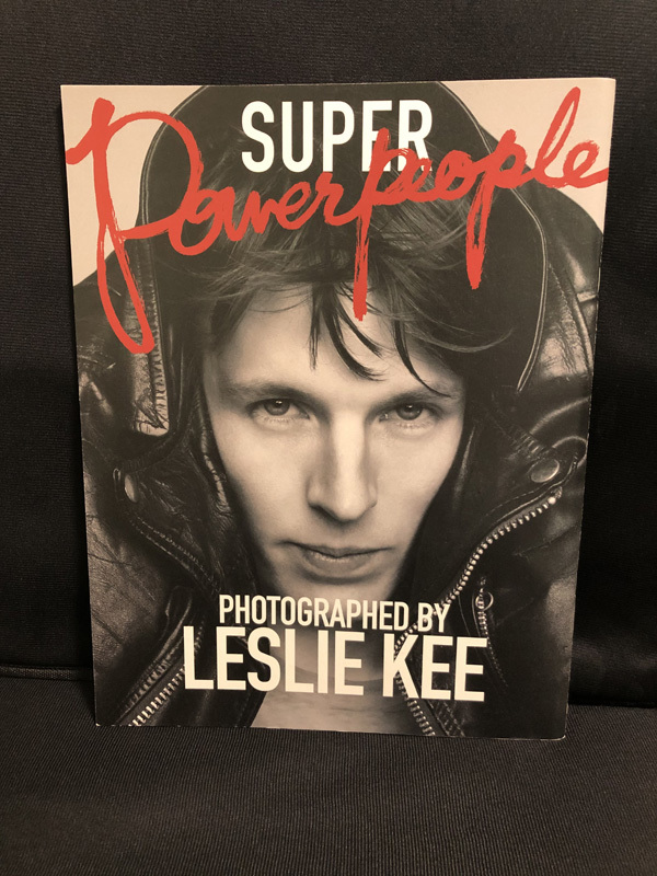 LESLIE KEE レスリー・キー 写真集 SUPER POWER PEOPLE 送料無料_画像1