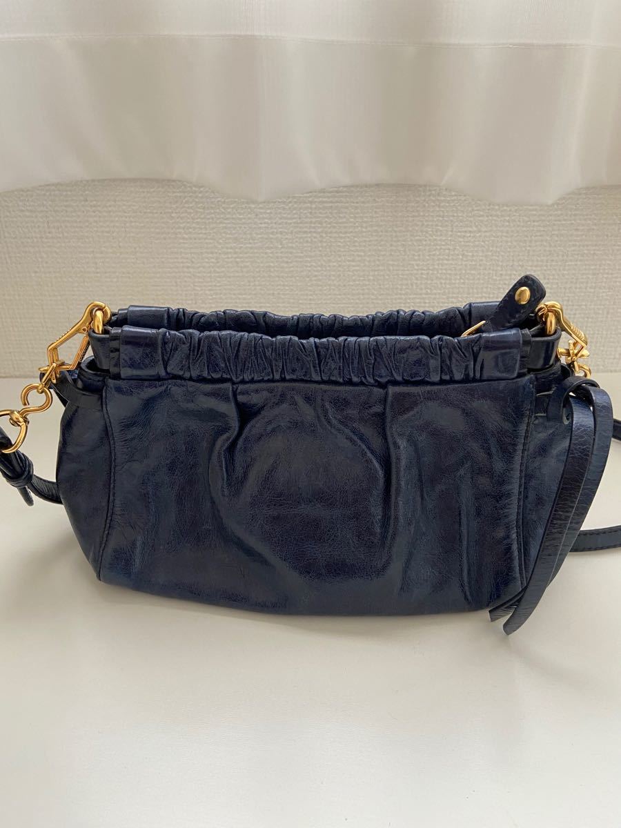 miumiu ショルダーバッグ クラッチバッグ | navegadorinternet.com.br