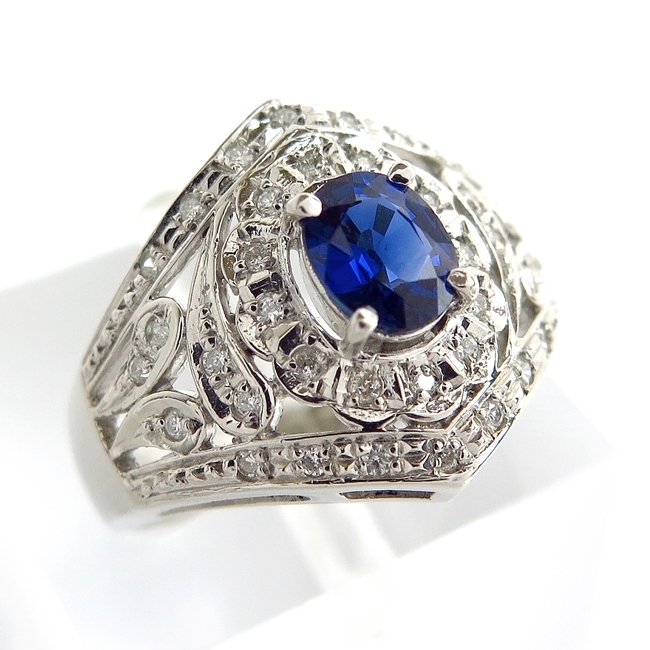 Pt900☆プラチナ リング 指輪 サファイア0.880ct◇ダイヤモンド0.180ct