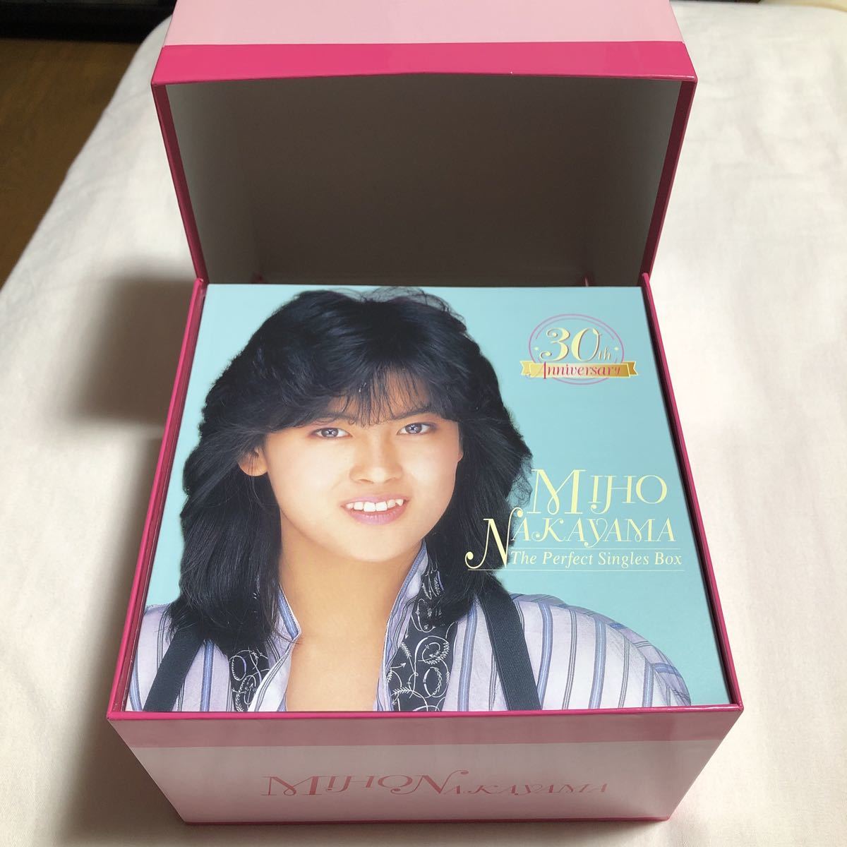 Yahoo!オークション - 定価39600円 中山美穂 30th Anniversary Yahoo!オークション - 定価39600円 中山美穂 30th Anniversary
