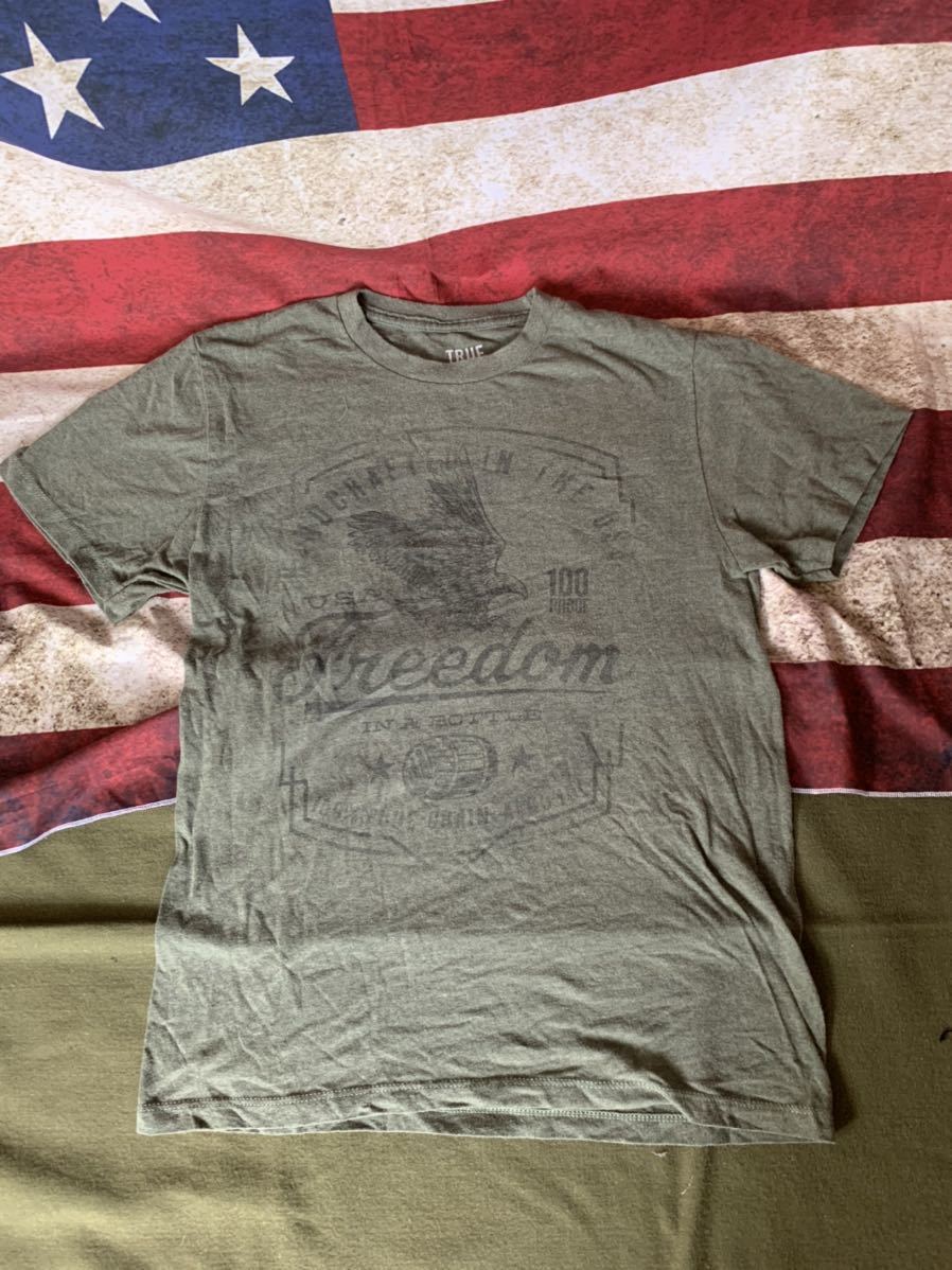 米軍 US 放出品 Tシャツ サイズ S USA FREEDOM 鷹 鷲 イーグル 半袖 USMC USAF ARMY NAVY アメカジ 古着 T_画像2