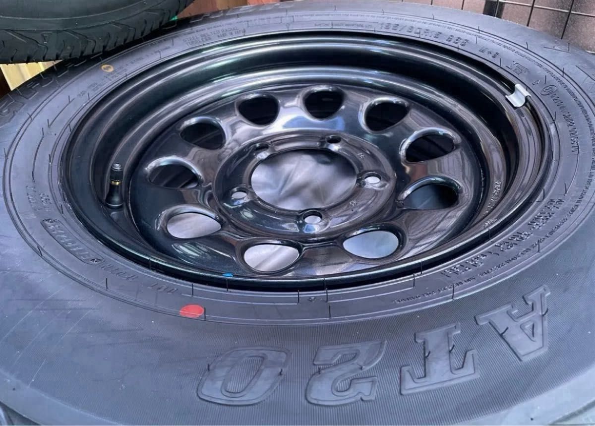 ジムニーシエラ　タイヤホイールセット　1本　新車外し　... ジムニーシエラ新車外し（JB74W）シエラ純正アルミホイール1本