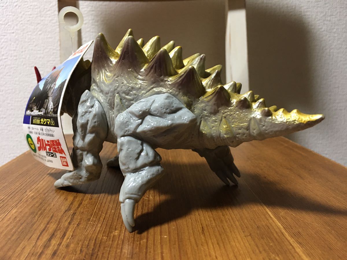ウルトラマンティガ タグ付き 怪獣ソフビ 人形 ガクマ(兄) 当時 ウルトラマンティガ タグ付き 怪獣ソフビ 人形 ガクマ(兄) 当時