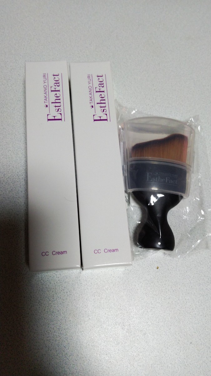 Paypayフリマ たかの友梨 エステファクト Ccクリーム2個 メイクブラシ Paypayフリマ たかの友梨 エステファクト Ccクリーム2個 メイクブラシ