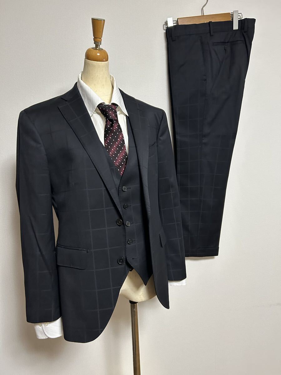 UNIVERSAL LANGUAGEユニバーサルランゲージ★高級おしゃれスーツ チェック柄 A4前後 ベスト付2パンツスーツ カノニコ サイドベンツ_画像1