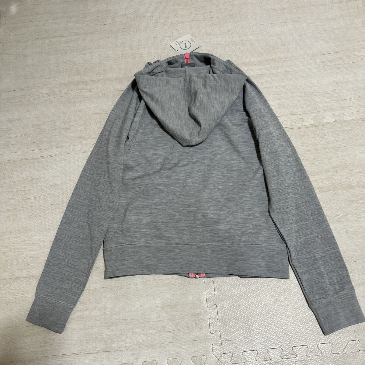 新品 タグ付き 未使用品 PUMA プーマ パーカー ジップアップ トップス フーディー スウェット カジュアル ジャージ グレー 灰色 Mサイズ_画像9