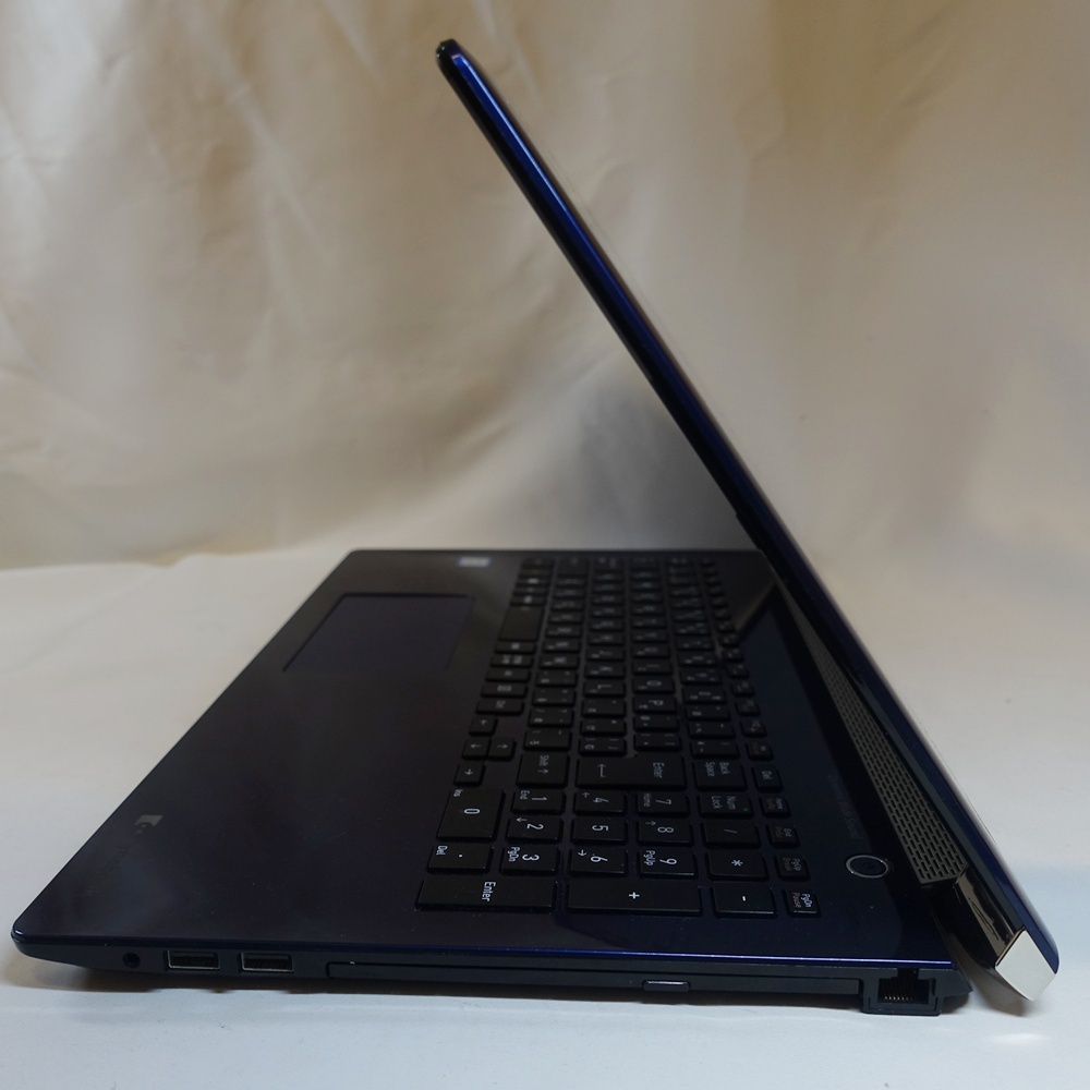 【ジャンク】 東芝 第8世代 Core i7-8565U SSD512GB メモリ16GB 部品取りや再起させられる方向け No853_画像4