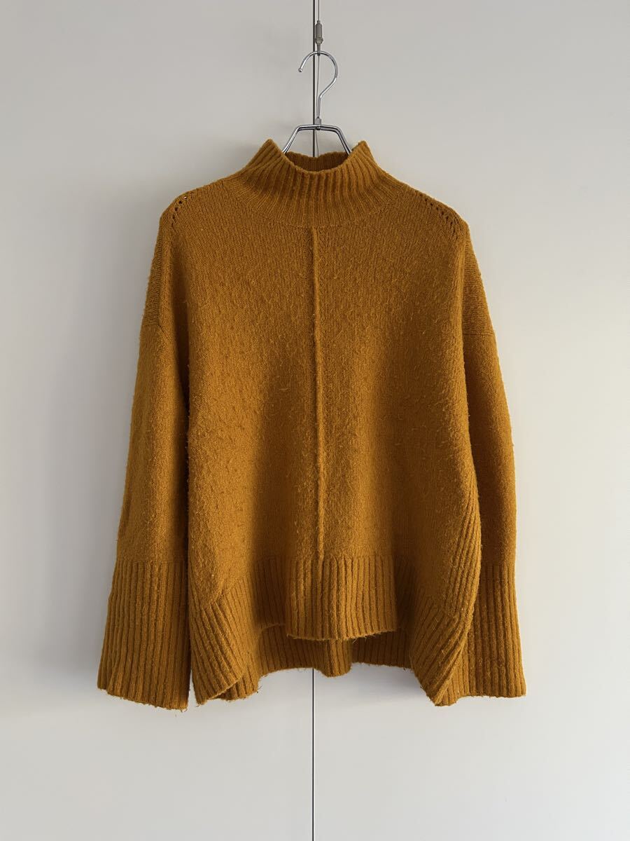 ローズバッド ROSE BUD ニット F マスタード 長袖 ハイネック ワイドシルエット カジュアル_画像1