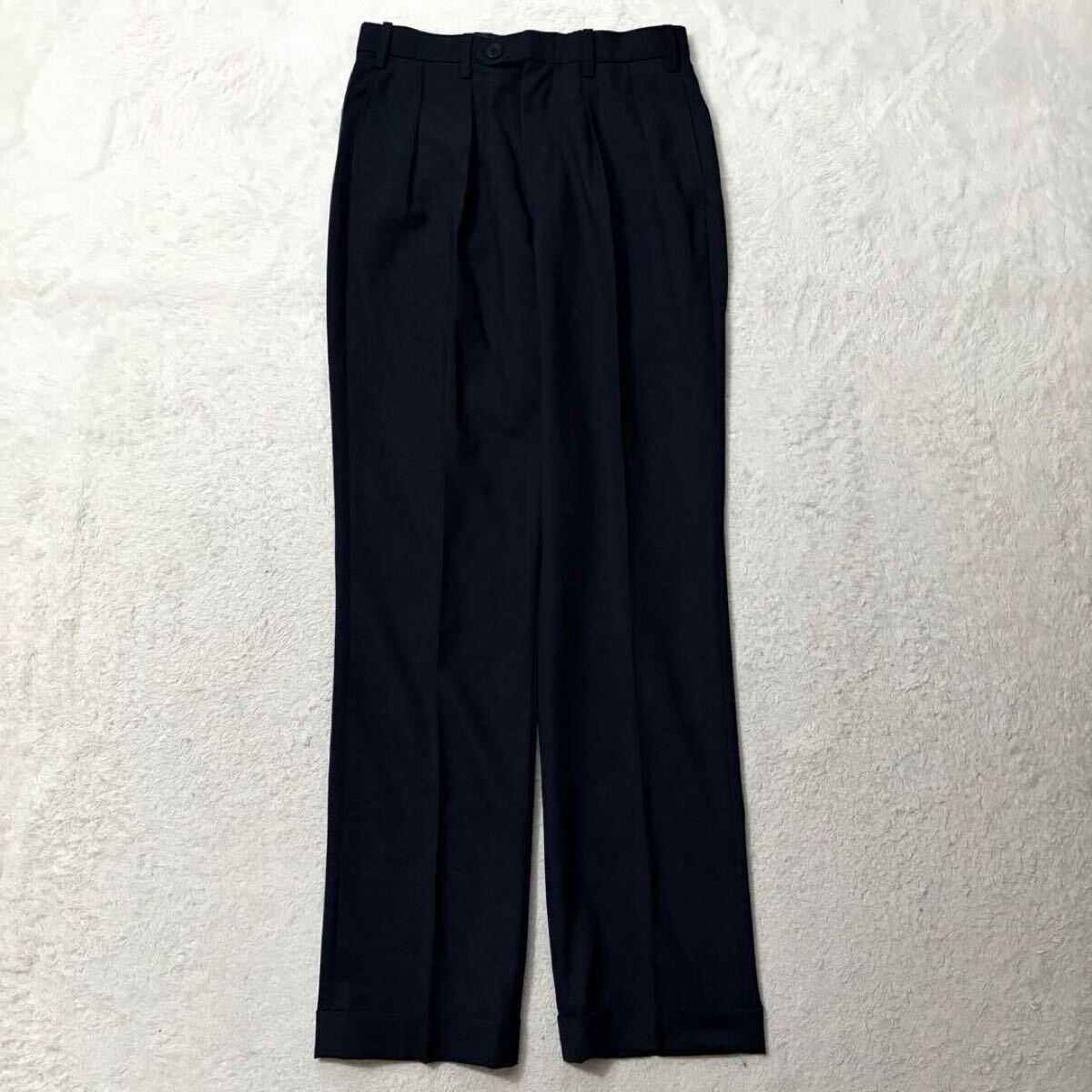 【紳士の佇まい 美品】バーバリーブラックレーベル スーツ セットアップ ラムウール100% 裏地ホースロゴ総柄 濃紺 ネイビー Lサイズ 希少_画像7