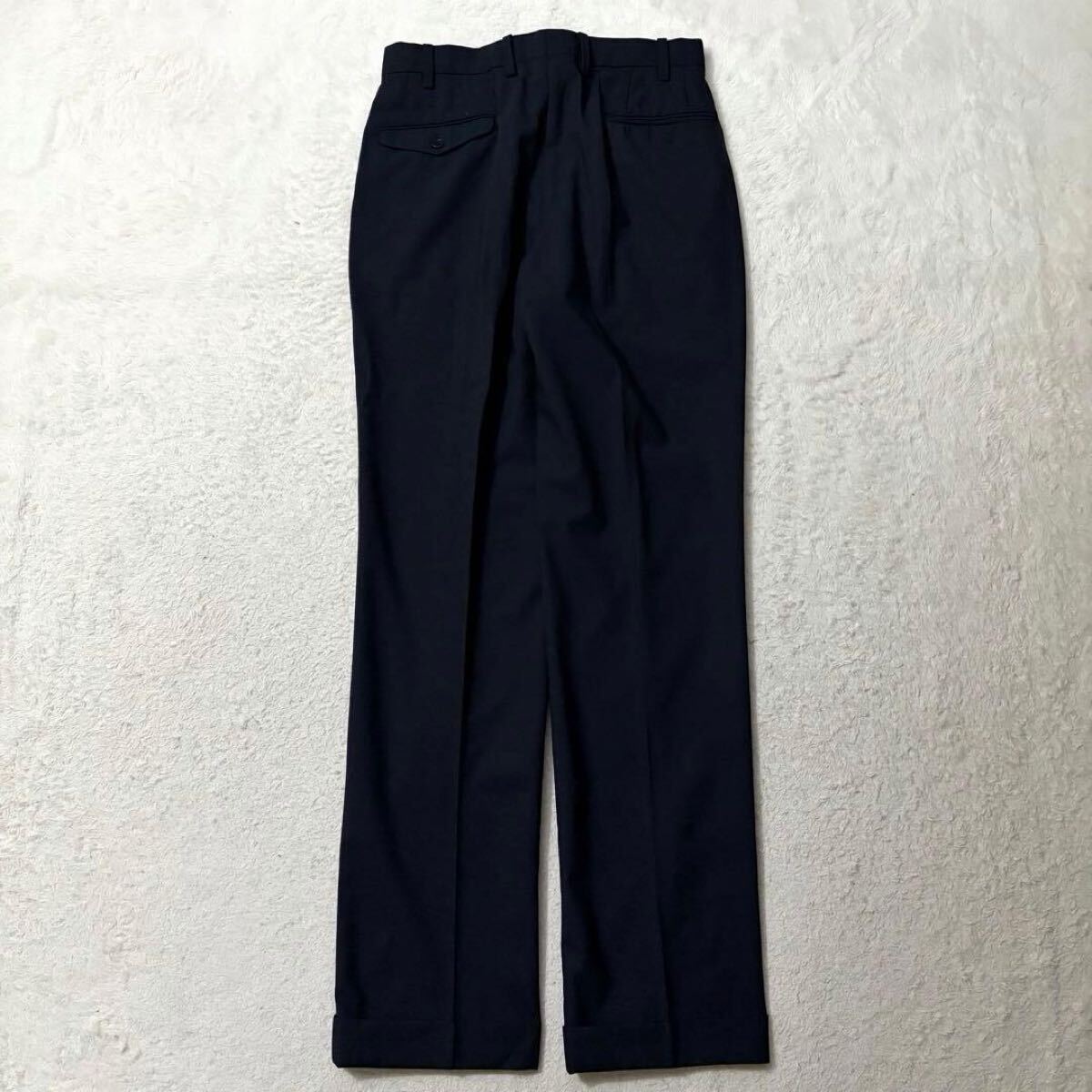 【紳士の佇まい 美品】バーバリーブラックレーベル スーツ セットアップ ラムウール100% 裏地ホースロゴ総柄 濃紺 ネイビー Lサイズ 希少_画像8