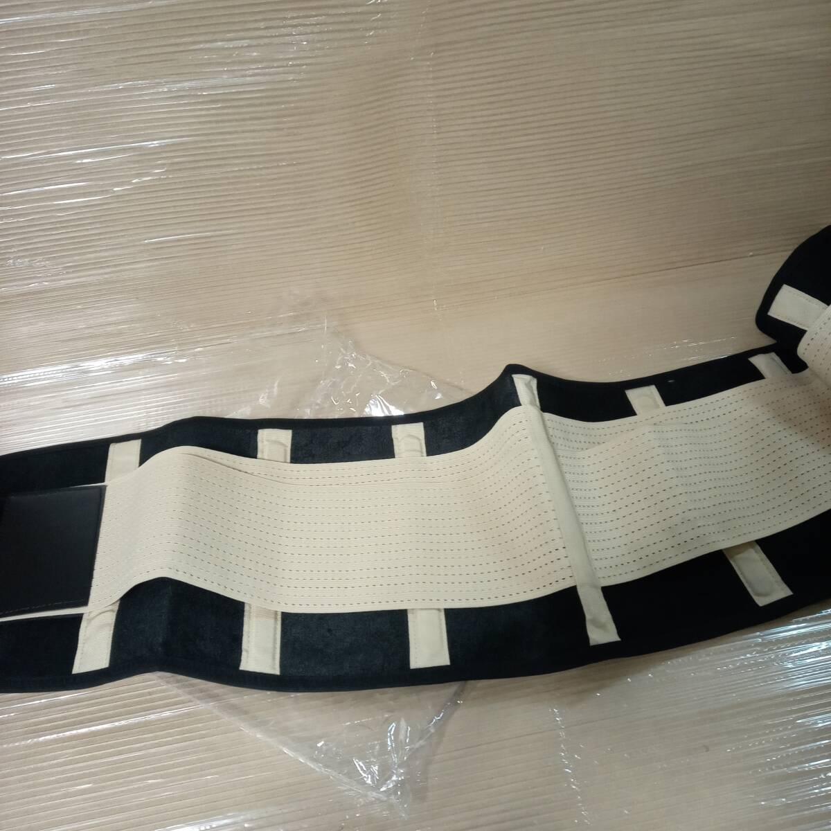 （B-1）腰痛・腰用ベルト　LL~3L　77～93㎝　2枚セット 男女兼用　全国送料無料!!　_画像4