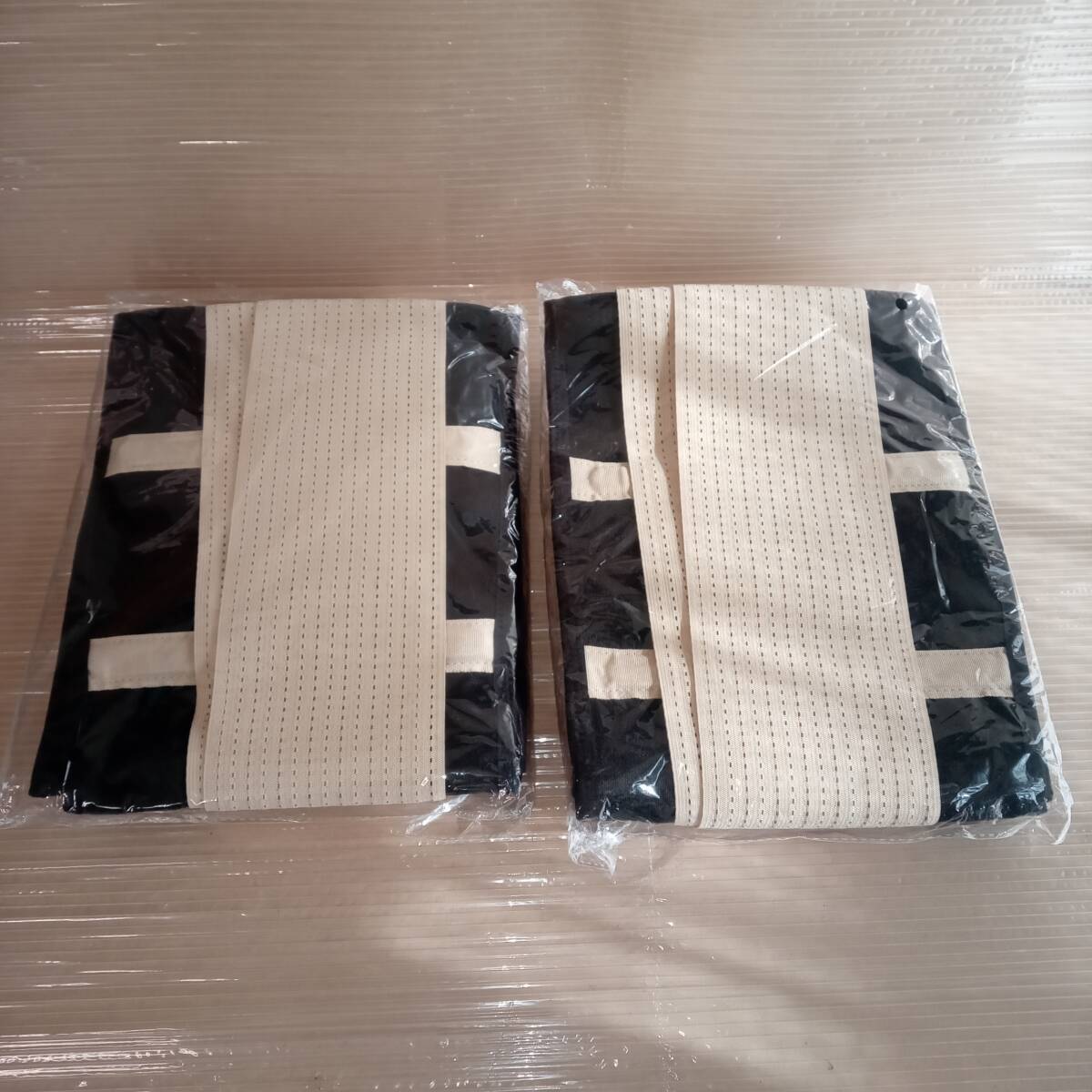 (B-2)腰痛・腰用ベルト サイズLL-3L W77㎝~93㎝ 3点締めタイプ 男女兼用 2枚セット 全国送料無料!! _画像1