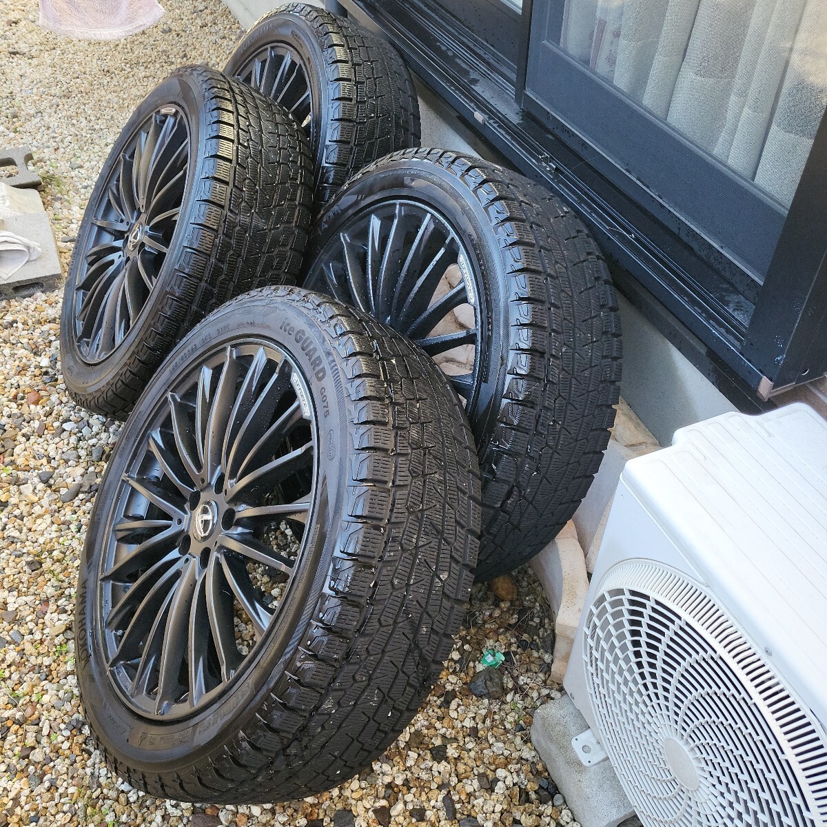 ♪♪超美品 レクサスNX 20系現行型スタッドレスタイヤ20インチ ホイール4本セット空気圧センサー付 235/50R20♪♪_画像6