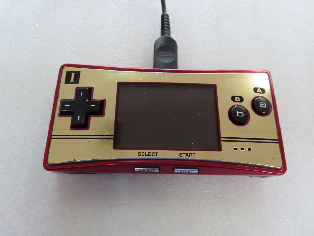 ★ジャンク　Nintendo ゲームボーイミクロ ファミコンカラー GAME BOY micro スーパーマリオ20周年記念モデル_画像1