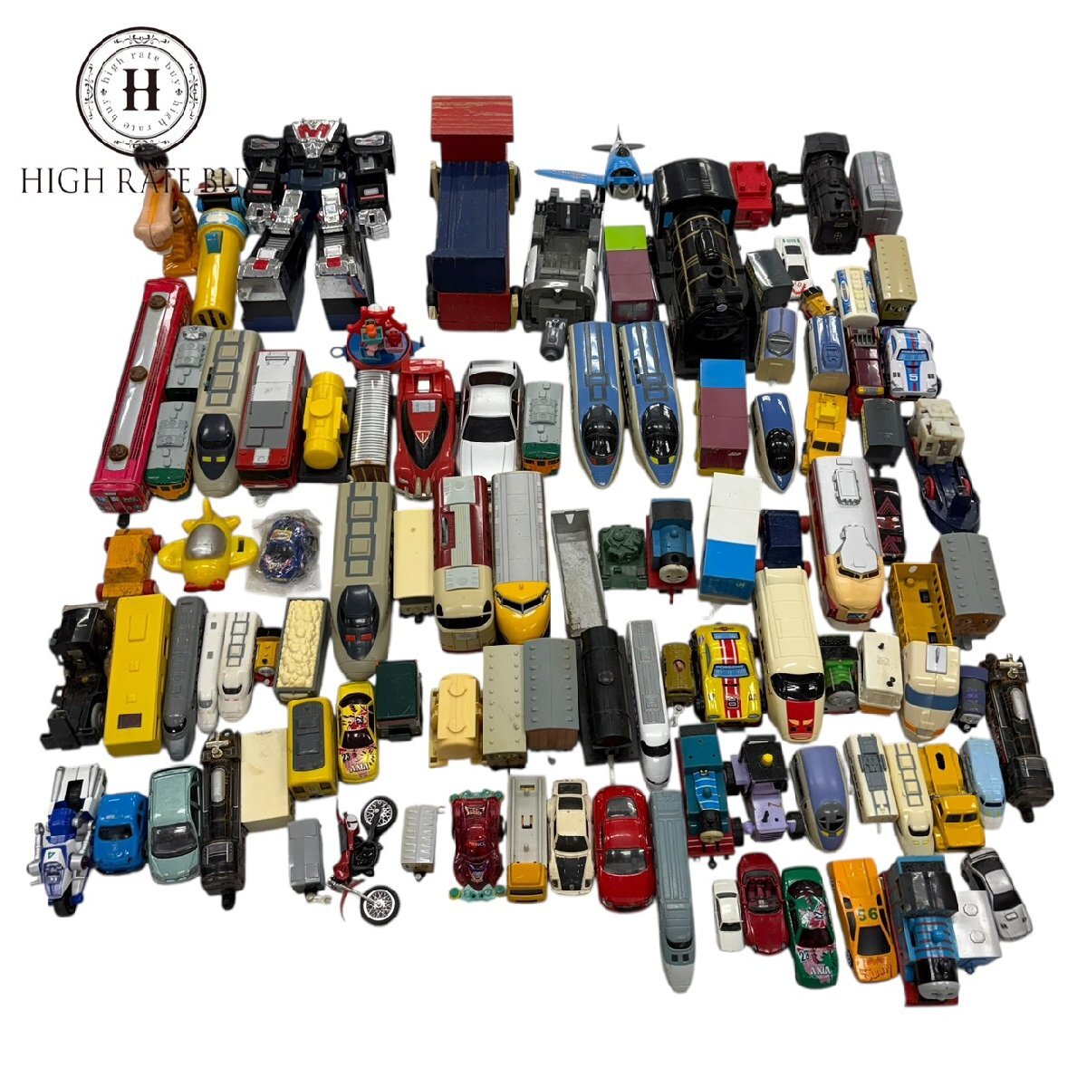 1円スタート おもちゃ 大量まとめ トミカ チョロQ 等 自動車 乗用車 レーシングカー トラック オートバイ ミニカー 動作未確認_画像1