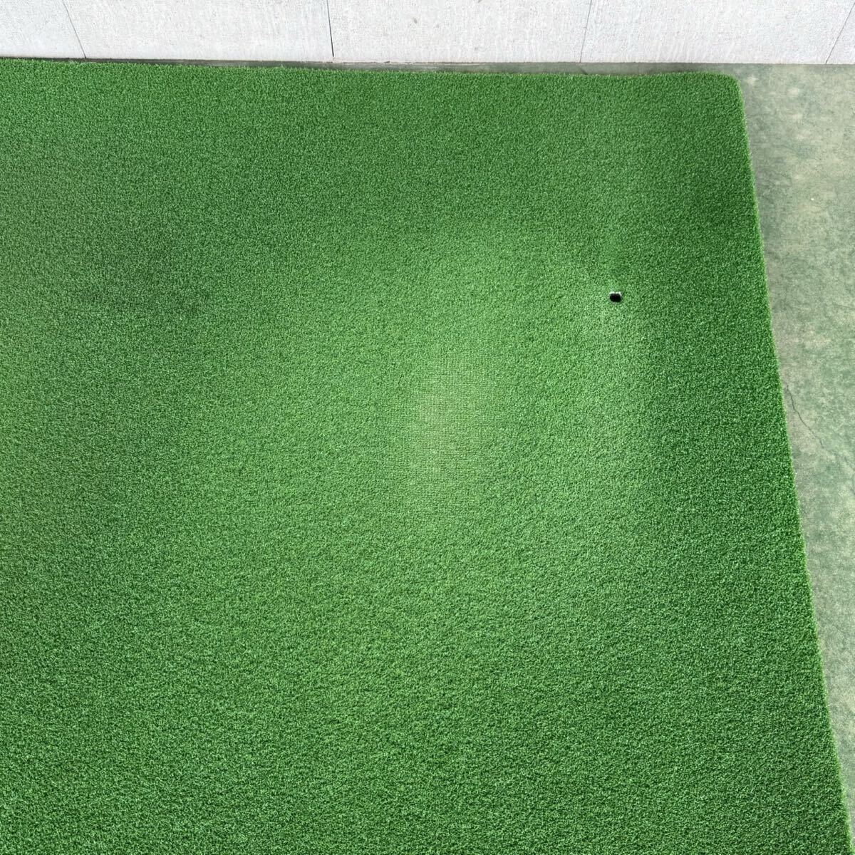 EKK3 ゴルフ練習用マット 1500×1500 人工芝 業務用 プロ用 ゴルフマット スタンスマット 業務用マット 高品質 中古 ショットマット_画像3