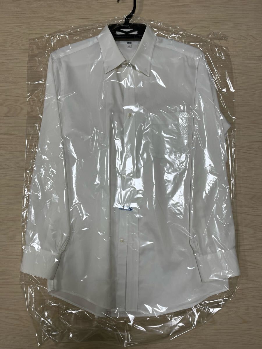 UNIQLO ユニクロ　白シャツ　半袖2枚　長袖2枚_画像5