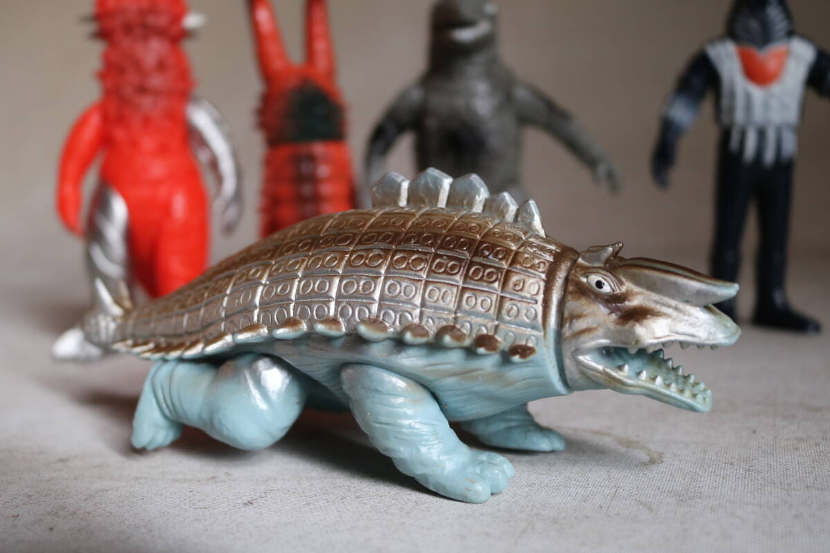 【伊董】c177.アンティーク!昭和レトロ!古いソフトビニール人形ウルトラマン怪獣6体セット円谷プロBANDAI JAPAN #特撮_画像6