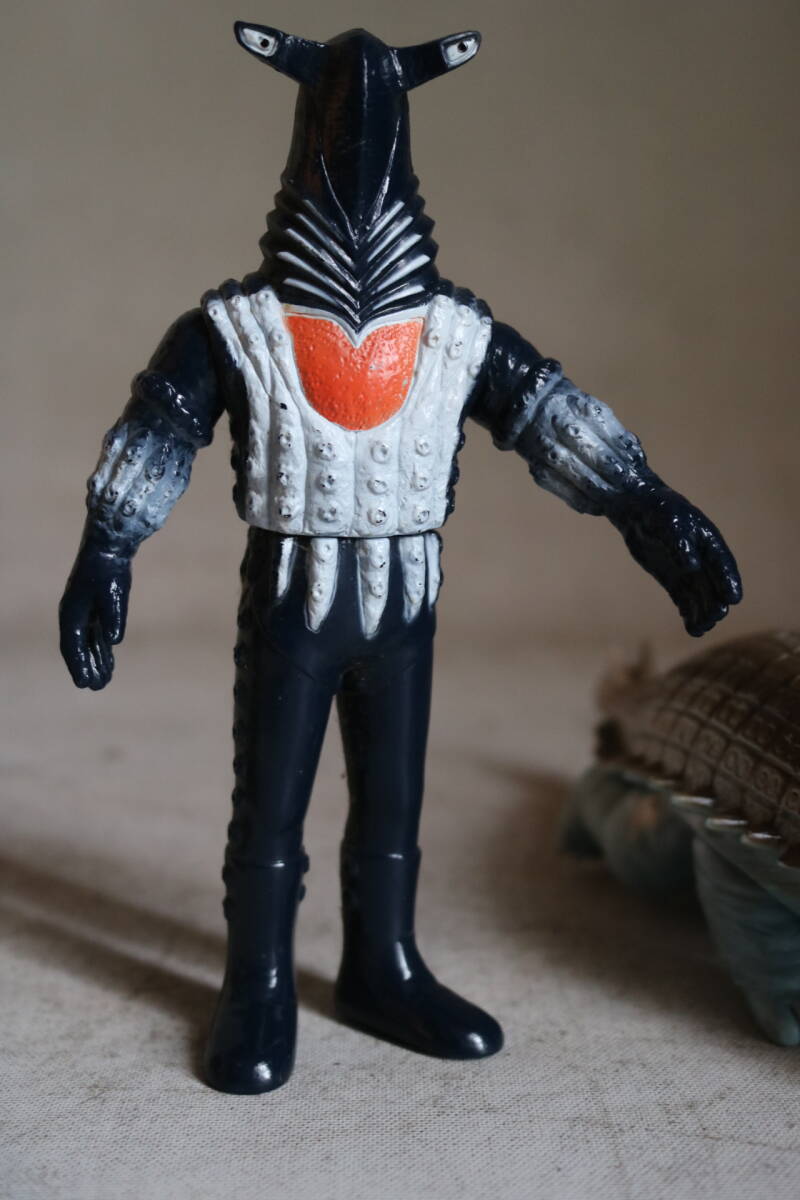 【伊董】c177.アンティーク!昭和レトロ!古いソフトビニール人形ウルトラマン怪獣6体セット円谷プロBANDAI JAPAN #特撮_画像5