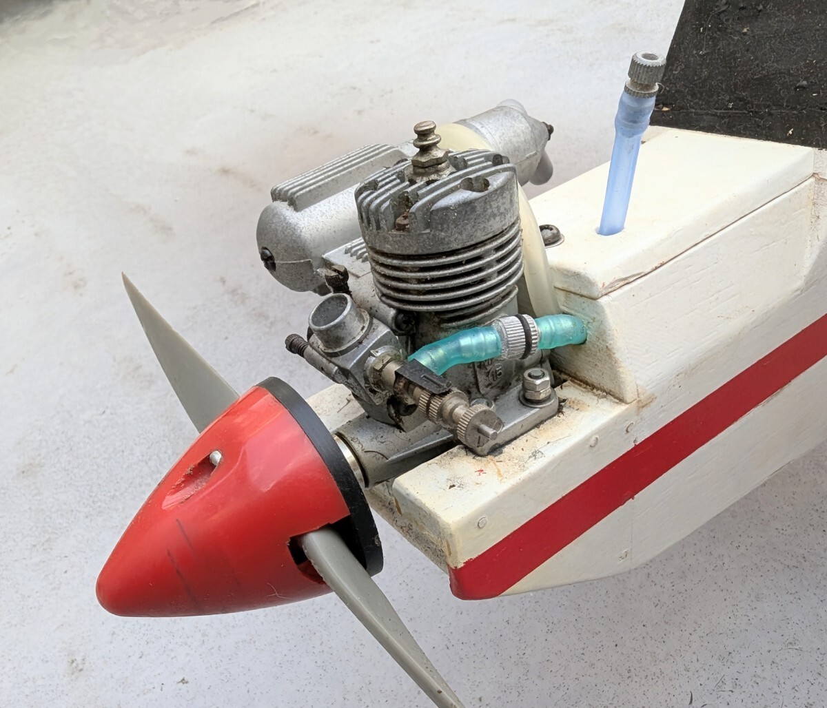 ＜機体はおまけ！＞■OS FP15 2st エンジン ＜ムサシノ模型 モスキートモス号はおまけです！）■1129-99_画像1