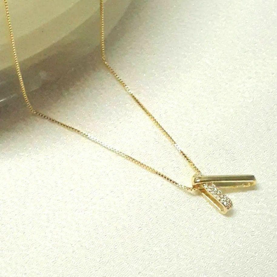  прекрасный простой Cross дизайн Gold колье 