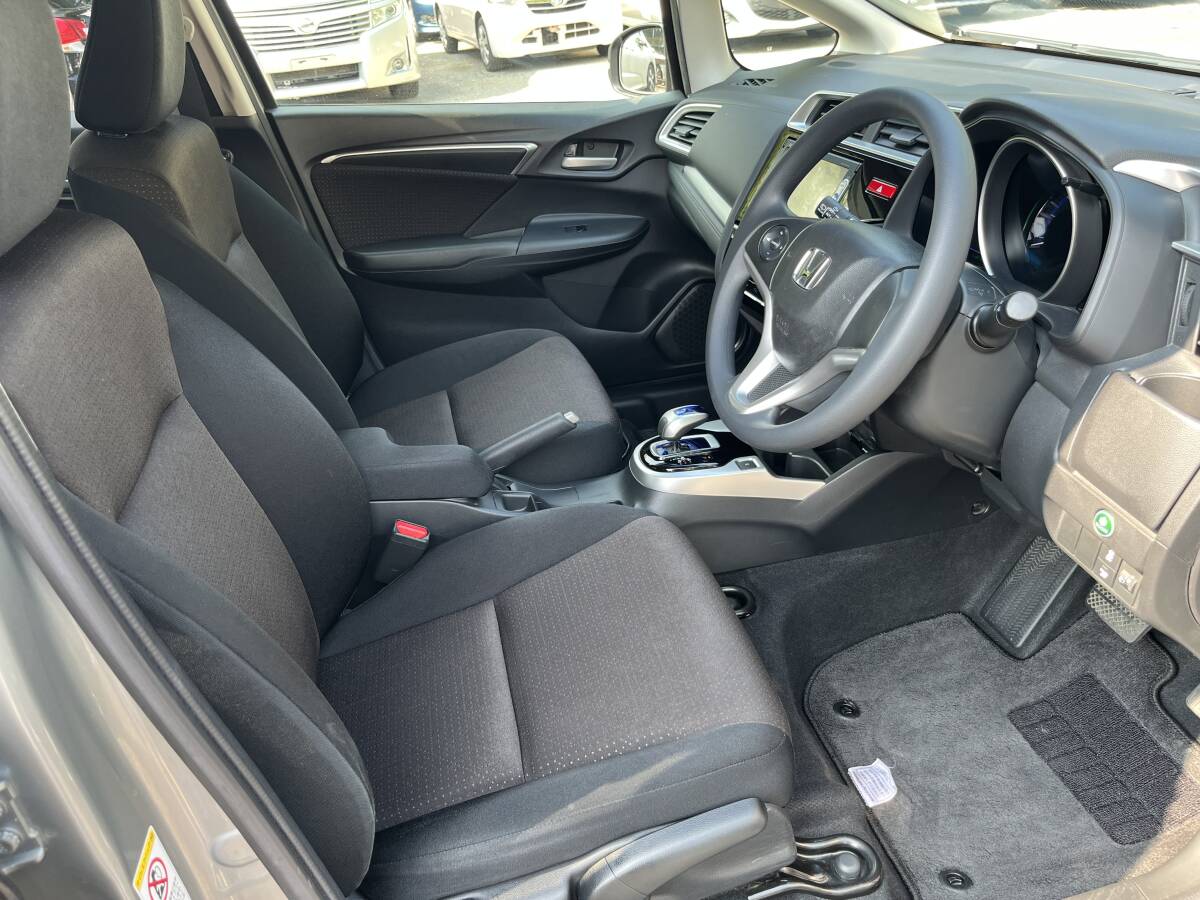 ☆26年フィットHV・Fパッケージ☆乗り出し総額53.6万円☆実走行5.8万km☆ワンオーナー☆ナビ☆TV☆バックカメラ☆Bluetooth☆スマートキー_画像8