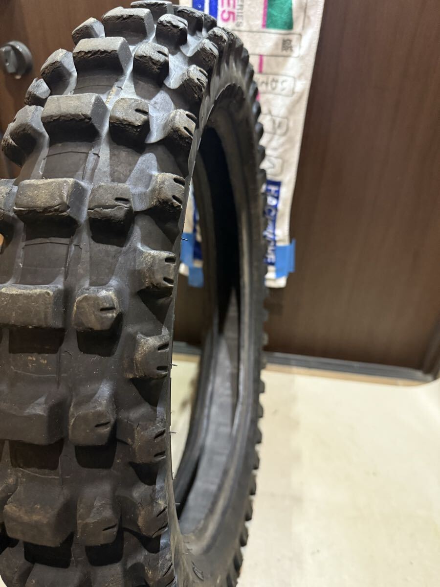 中古MCタイヤ 2025年製造 DUNLOP GEOMAX AT81EX 110/100-18 ダンロップ ジオマックス 110 100 18 2325 A4010_画像5