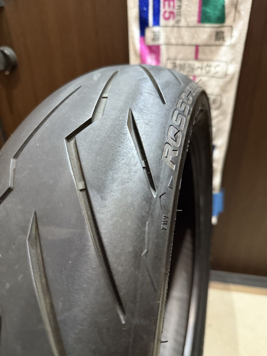中古MCタイヤ PIRELLI DIABLO ROSSOⅢ 140/70R17 ピレリ ディアブロ ロッソ3 140 70 17 2921 A4011_画像4