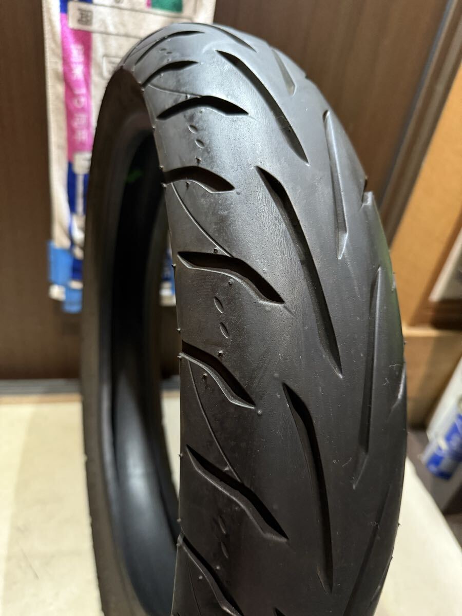 中古MCタイヤ 2023年製造 DUNLOP ARROWMAX GT601 130/70-18 ダンロップ アローマックス 130 70 18 4923 A4036_画像7