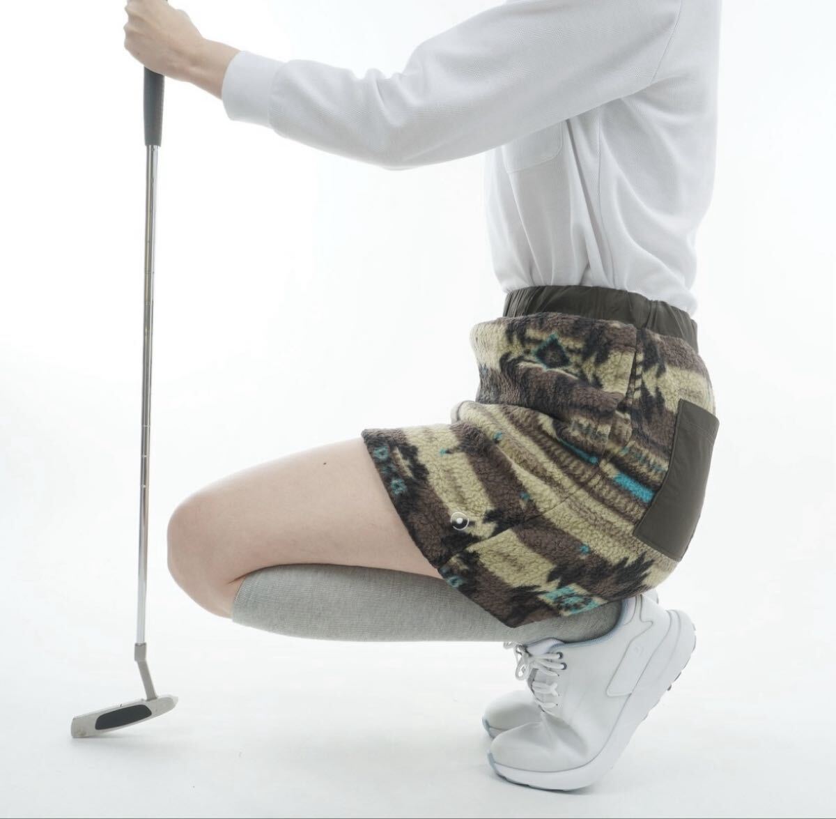 新品未使用 SSサイズ PING ピン ゴルフ レディース スカート ウェア ゴルフウェア ロゴ総柄 カモフラ_画像4