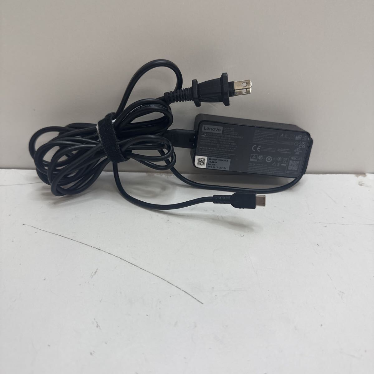 Lenovo ThinkPad ACアダプタ/45W Type-C/X280/X390/X13/L380/L390/L13/L480/L580/L15 中古品良い品_画像3