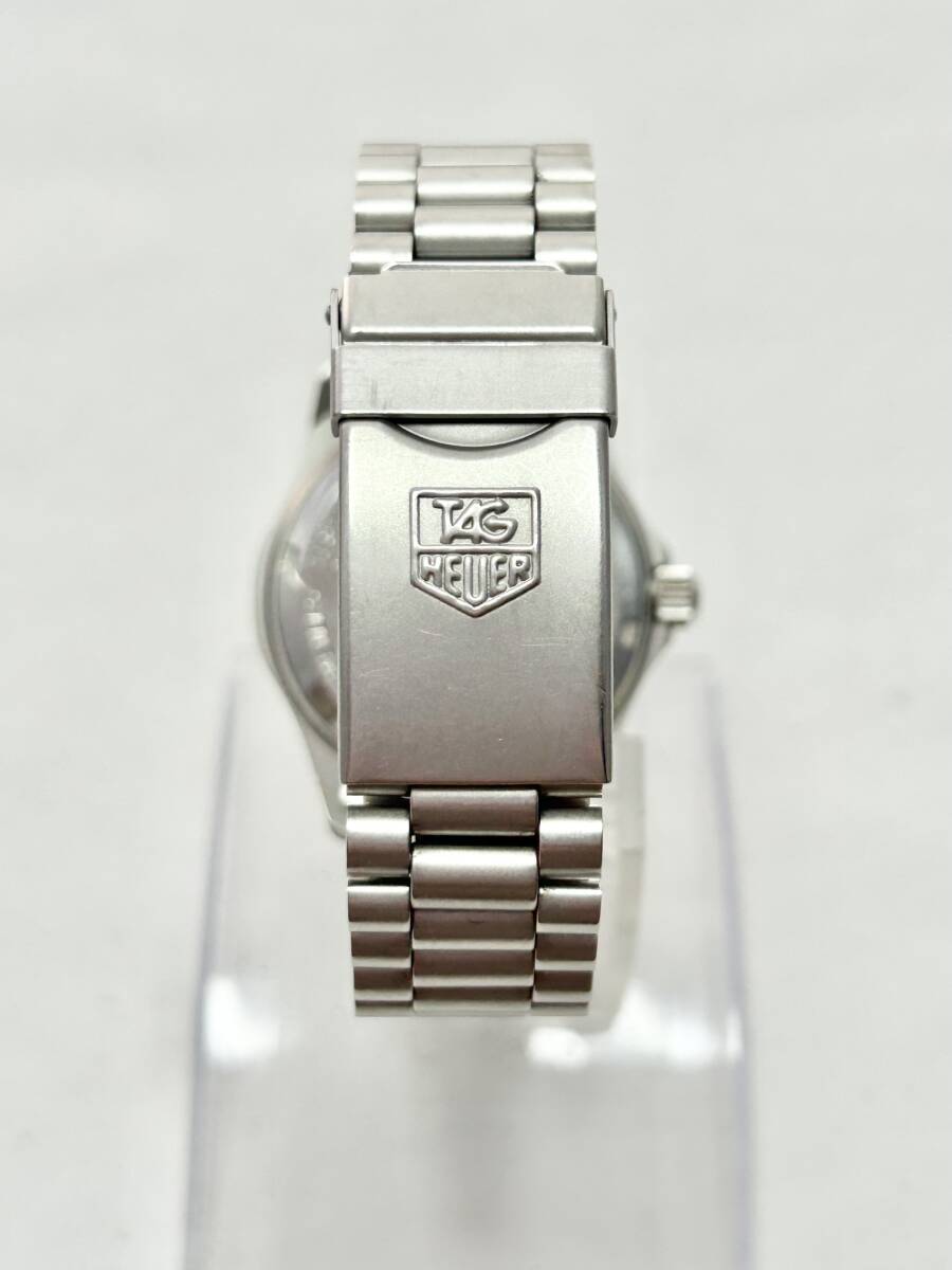 ML765【RUP】★1円~★ 稼働品 TAG HEUER タグホイヤー 2000シリーズ QZ シルバー デイト プロフェッショナル200M 972.013B-1 メンズ腕時計_画像4