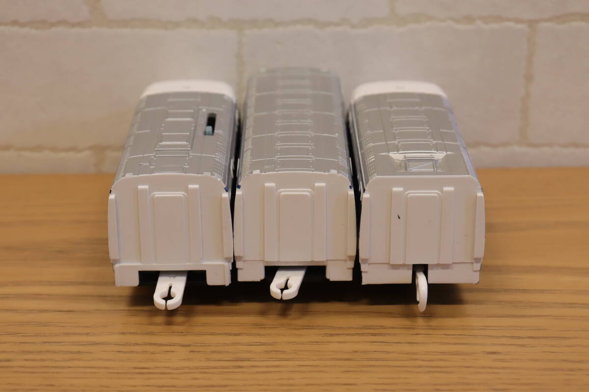 A02 プラレール 0系新幹線 ウエストひかり ぼくらのプラレール 50th Anniversary 上巻 車両のみ 動作確認済_画像7
