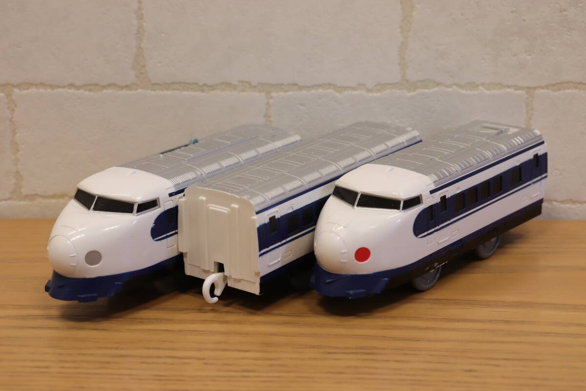 A02 プラレール 0系新幹線 ウエストひかり ぼくらのプラレール 50th Anniversary 上巻 車両のみ 動作確認済_画像1