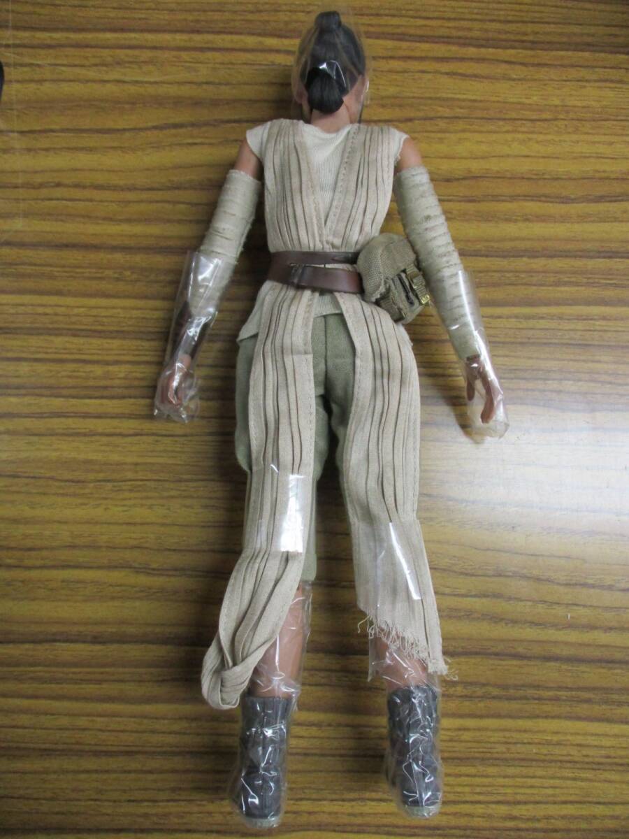 #w24【梱100】ホットトイズ 1/6 スターウォーズ フォースの覚醒 MMS336 REY フィギュア_画像9