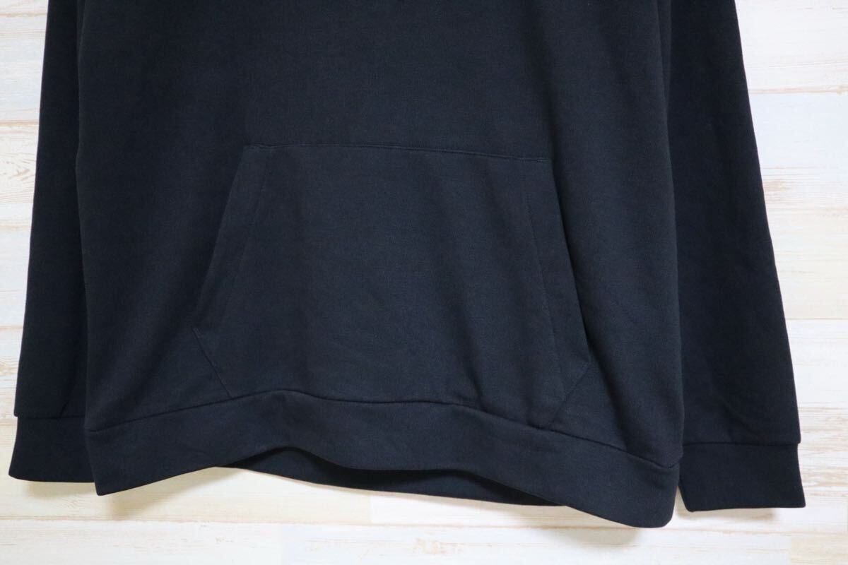 新品 2XLサイズ ナイキ NIKE プルオーバーパーカー グラフィックデザイン メンズパーカー_画像4