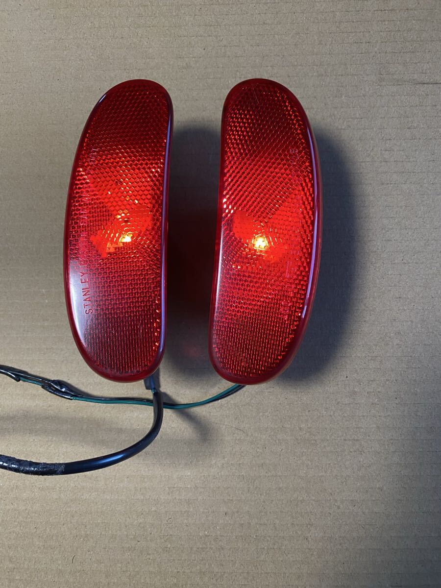 US 日産 Z12 キューブ　ライダー　リヤバンパーサイドマーカー　中古品_画像2