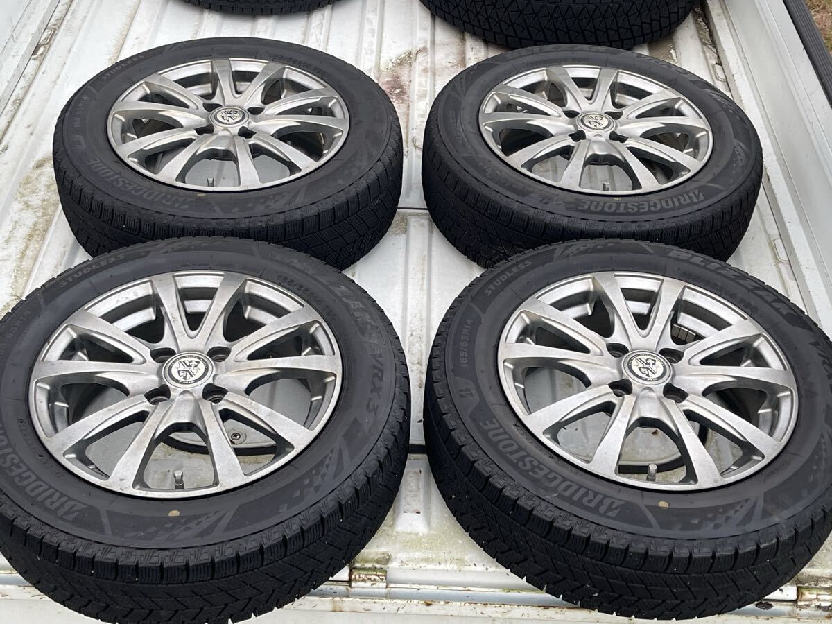 2シーズンのみ着用 バリ溝 ブリザック VRX3 165/65R14 5J+39 100 4穴 ソリオ ルーミー トール タンク パッソ ブーン ミラージュ などに! _画像1