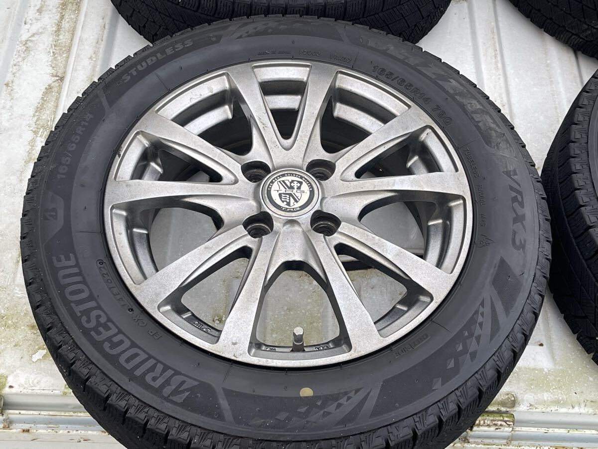 2シーズンのみ着用 バリ溝 ブリザック VRX3 165/65R14 5J+39 100 4穴 ソリオ ルーミー トール タンク パッソ ブーン ミラージュ などに! _画像5