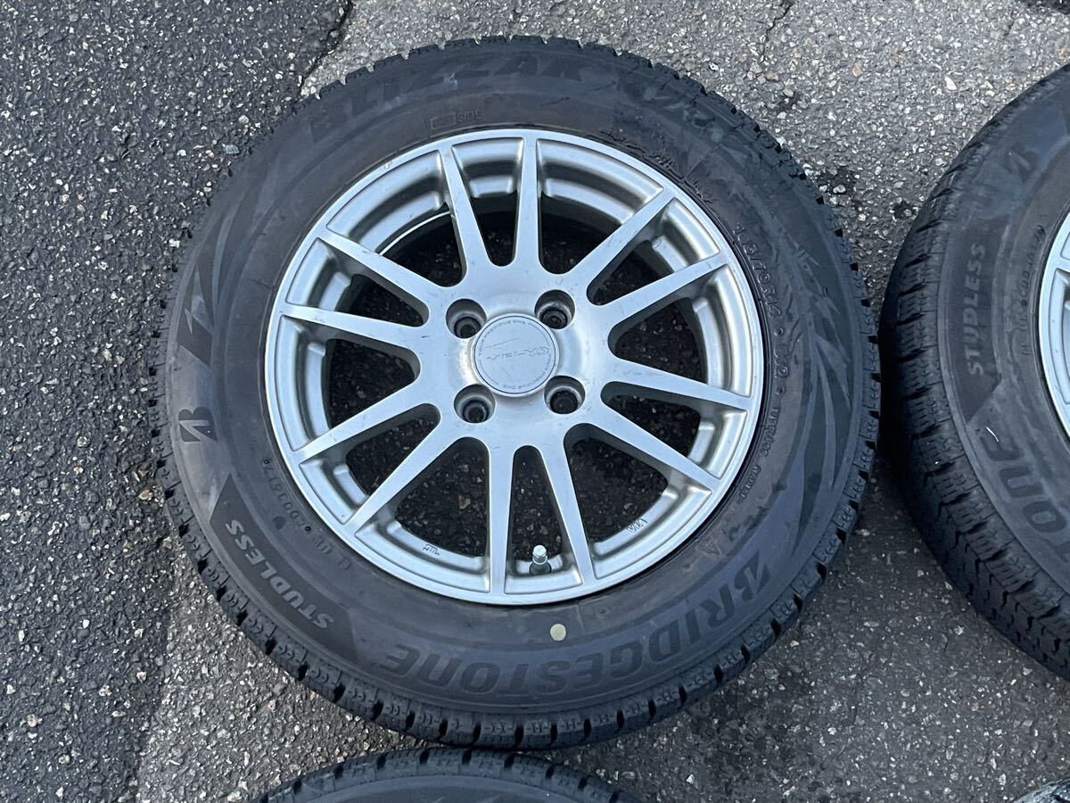 バリ溝イボ付き ブリザックVRX2 165/70R14 5.5J+42 100 4穴 ヴィッツ アクア マーチ ミラージュ ソリオ パッソ ルーミー タンクなどに!_画像2