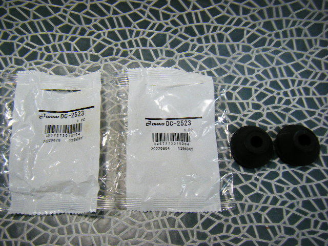 ♪定形外　DC2523　DC-2523　エンド用ブーツ　２個　（おもにスズキ軽用）（071104）_画像1