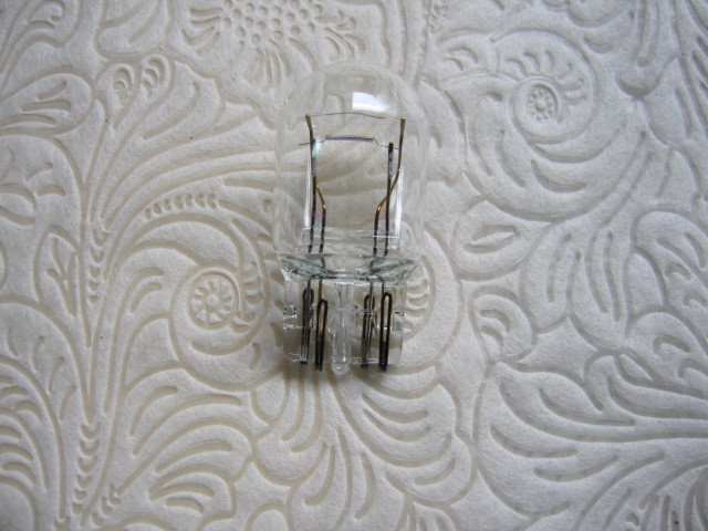 ♪定型外　即決　スタンレー　W7875　12V21/5W　ウェッジ球　T20 口金W3X16q 10個 (0711）_画像4