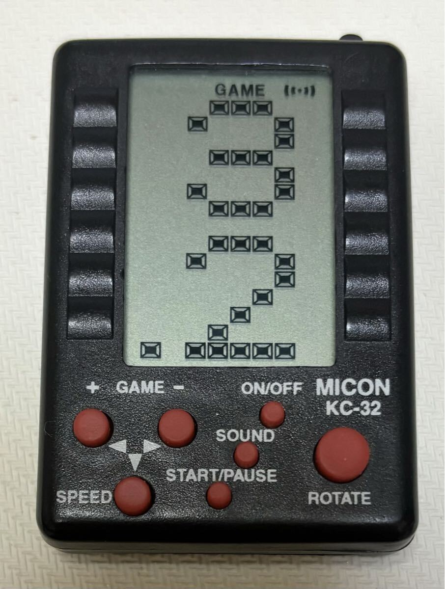 ★MICON KC-32 ブロックゲーム ブロック落とし 32種類 ポケットゲーム 動作確認済み 中古 携帯型 テトラ32_画像2